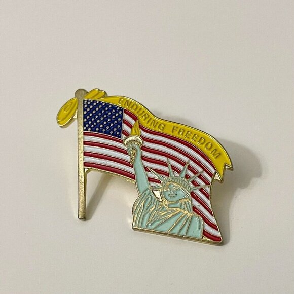 Vtg 2001 Enduring Freedom American Flag Statue Of Liberty Patriotic Lapel Pin - Picture 3 of 10